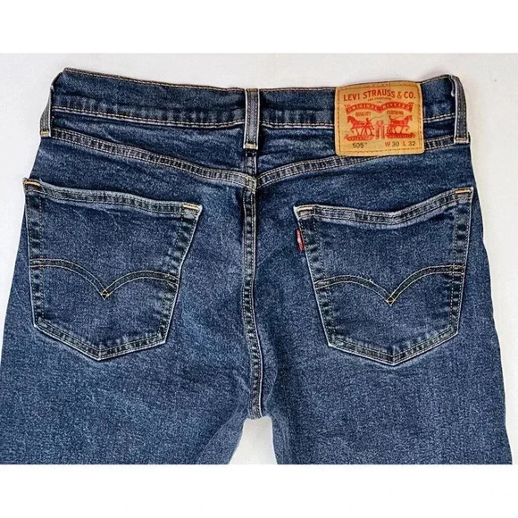 Levi's Size 30X32 Men's 505 Blue Denim 5 Pocket Logo Tag Jeans - Picture 4 of 13